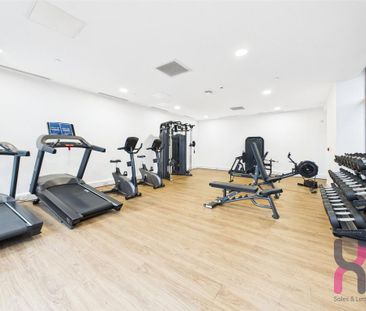 Studio to rent - Photo 2