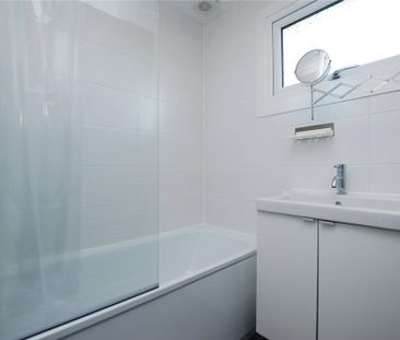 4 bedroom terraced house to rent - Photo 6