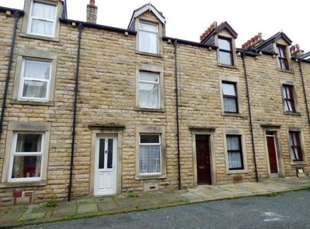 To Rent Hope Street, **Available August 2025 - 4 Bedrooms**, Lancaster - Photo 2