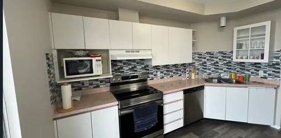 Furnished condo available for rent (2 bed, 2 bath) - Photo 2