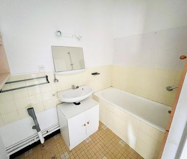 Location Appartement 3 pièces 66m² MACON 71000 - Photo 5