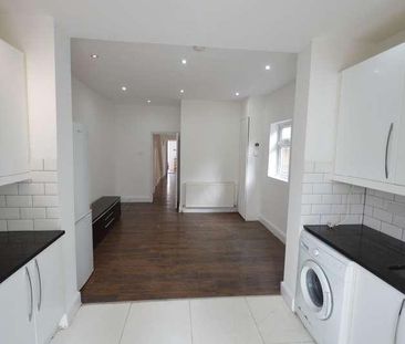 Ingleby Road, Ilford, IG1 - Photo 2