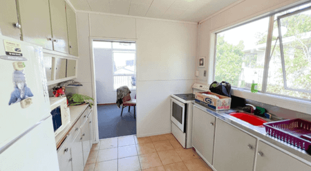 3-Bedroom Home in Massey - Photo 4