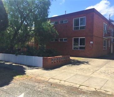 5 / 9 Rosstown Road, CARNEGIE - Photo 3