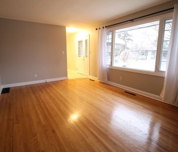 For Lease - 68 Elizabeth Crescent, Belleville, Ontario - Photo 1