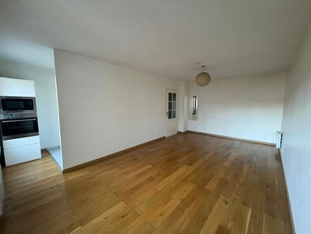 Location Appartement 1 pièce 32m² LILLE 59000 - Photo 3