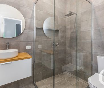 Charming Victorian Weatherboard, Fully Restored and Renovated - Photo 6