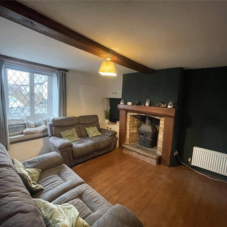 4 bedroom detached house to rent - Photo 1