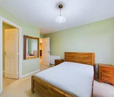 2 bedroom flat to rent - Photo 6