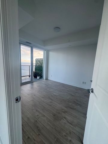 For Lease - 70 Annie Craig Drive Unit# 3904, Toronto, Ontario - Photo 5