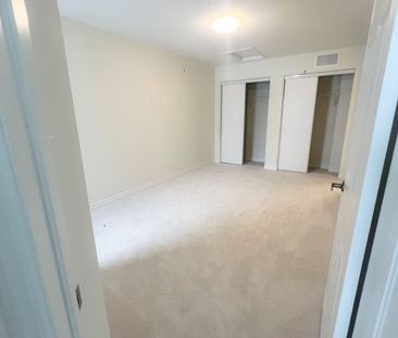 For Lease - 3327 Thunderbird Promenade, Pickering, Ontario - Photo 5