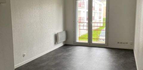 A LOUER STUDIO 20M2 très bon état - PROCHE ISEN ET FACS - Photo 2