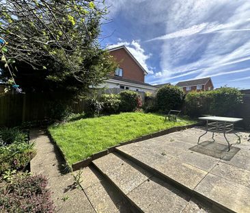 1 bedroom in a house share to rent - Photo 1