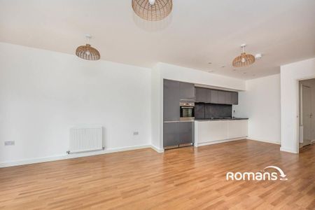 2 bedroom flat to rent - Photo 2