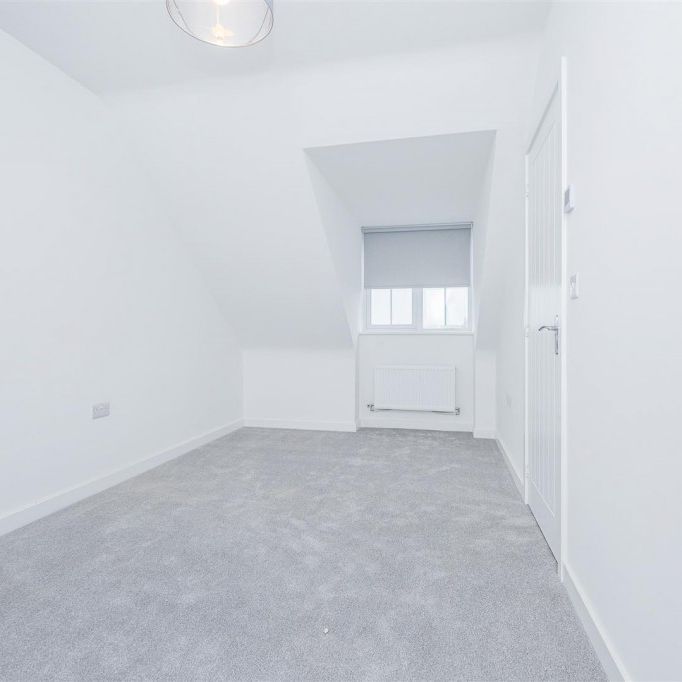 3 bed House - Townhouse To Let - Photo 1