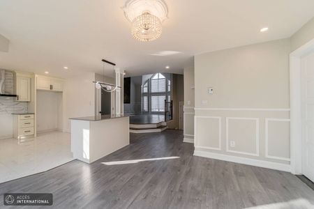 Charming house for rent in Pierrefonds - abundant natural light - Photo 2