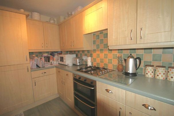 2 bedroom terraced house to rent - Photo 1