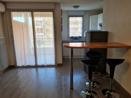 Location Appartement 2 pièces 40m² LATTES 34970 - Photo 3