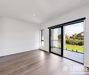 Beautiful Berwick Townhome - Photo 3