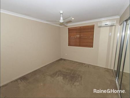 95 COL BROWN AVENUE, Clinton, QLD 4680 - Photo 4