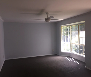 419 McLennan Street, West Albury NSW 2640 - House For Rent | Domain - Photo 2