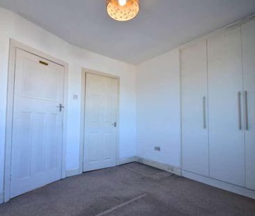 London Road, Staines-upon-thames, TW18 - Photo 5