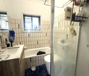 16 Welch Avenue, Greenacre NSW 2190 - House For Rent | Domain - Photo 4