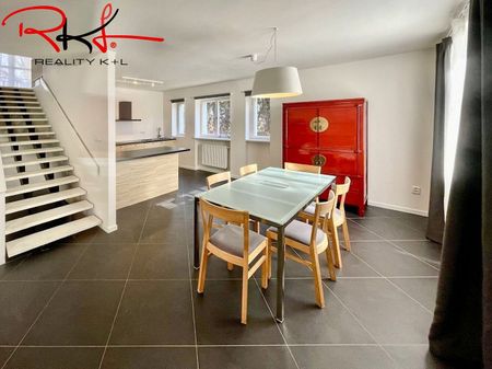 Pronájem domu 264 m² s pozemkem 483 m² - Photo 2