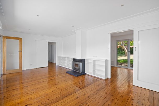 Charming Family Home In Prime East Albury Location - Photo 1