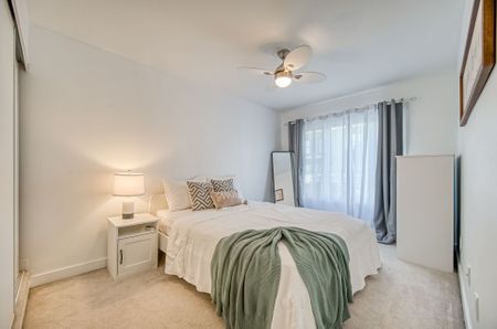 For Lease - 1555 Kingston Road Unit# 504, Pickering, Ontario - Photo 4