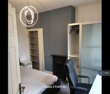 5 bedroom terraced house to rent - Photo 5