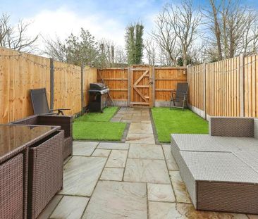 2 bedroom terraced house to rent - Photo 3