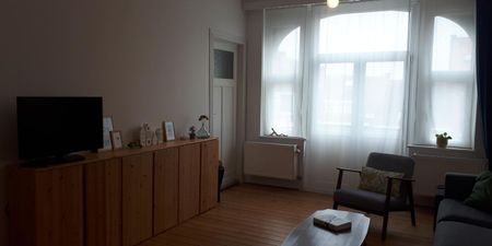 Appartement te huur in Sint-Jans-Molenbeek voor € 1.150 met 2 slaapkamers - Foto 2