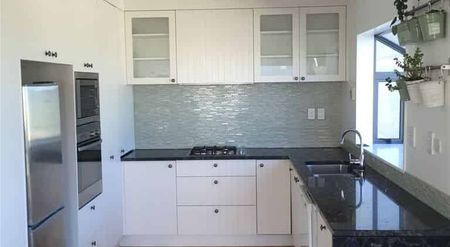 Fabulous Sea Views - Photo 5