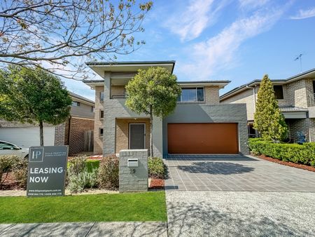 29 ADELONG PARADE, The Ponds NSW 2769 - House For Rent | Domain - Photo 2