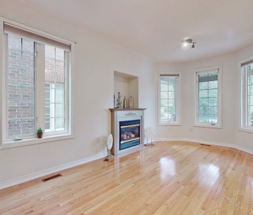 For Lease - 19 Longwood Avenue, Richmond Hill, Ontario - Photo 3