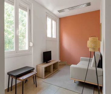 Rua do Conde de Redondo, Lisbon, Lisbon 1150-108 - Photo 5