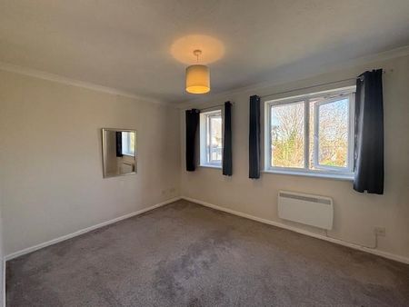 2 bedroom end of terrace house to rent - Photo 3
