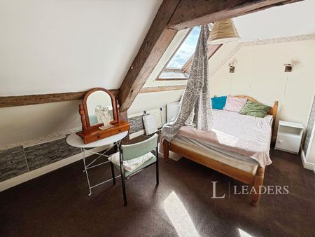 1 bedroom flat to rent - Photo 3