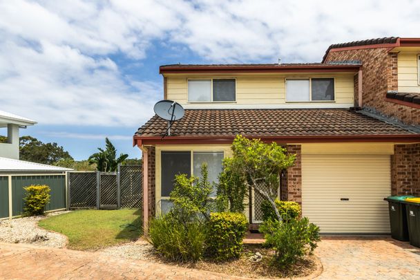 9/71 Yachtsman Crescent, Salamander Bay NSW 2317 - Townhouse For Rent | Domain - Photo 1