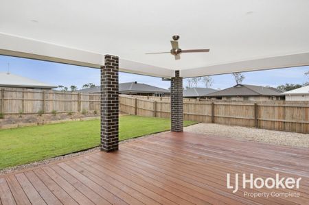 Contemporary Comfort in the Heart of Yarrabilba - Photo 2
