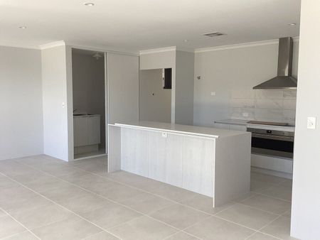 Currambine - Photo 5