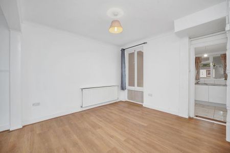 2 bedroom terraced house to rent - Photo 2