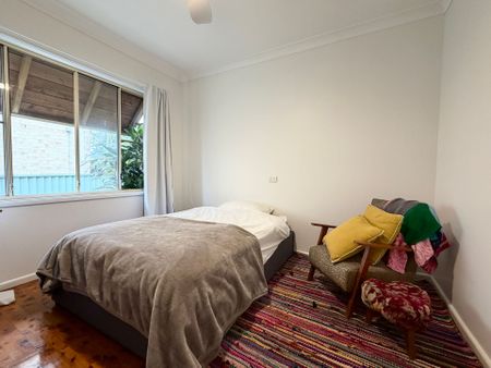 Lakeside Living - Photo 2