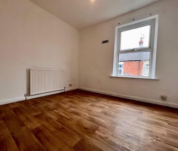 2 bedroom detached house to rent - Photo 6