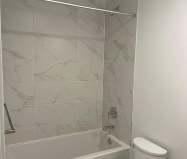 For Lease - 395 Dundas Street Unit# 133, Oakville, Ontario - Photo 5