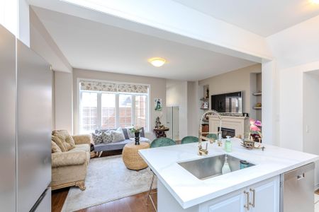 For Lease - 255 Barons Street, Vaughan, Ontario - Photo 5