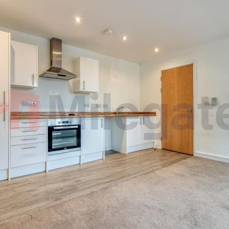 2 bedroom flat to rent - Photo 3