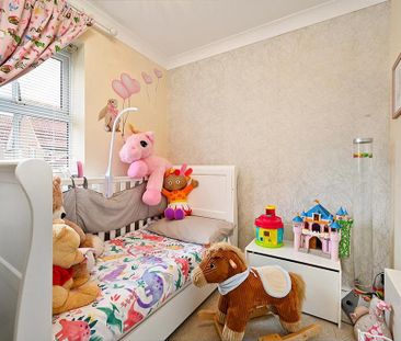 3 bedroom detached house to rent - Photo 4