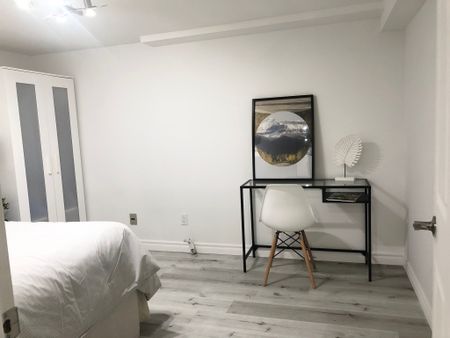 For Lease - 38 Wishing Well Drive Unit# C, Toronto, Ontario - Photo 2